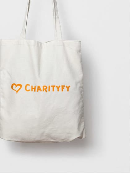 Small heart bag